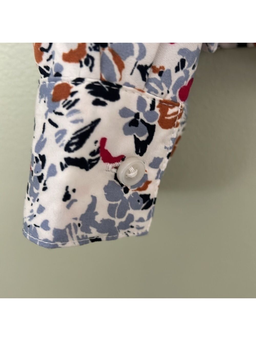 Banana Republic floral top NWT - Picture 7 of 8